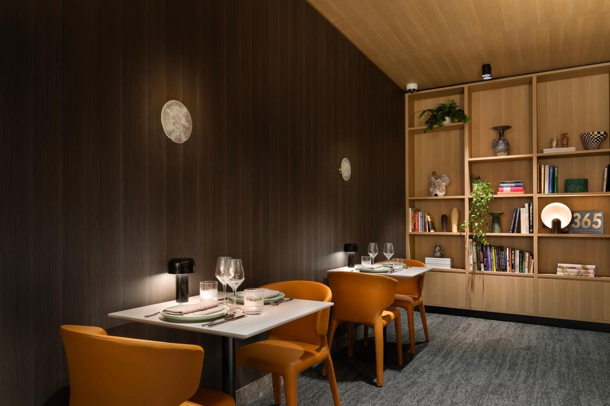 The Howey Melbourne Exteriör bild