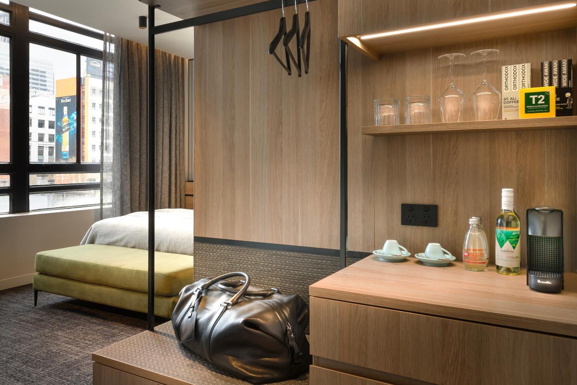 The Howey Melbourne Exteriör bild